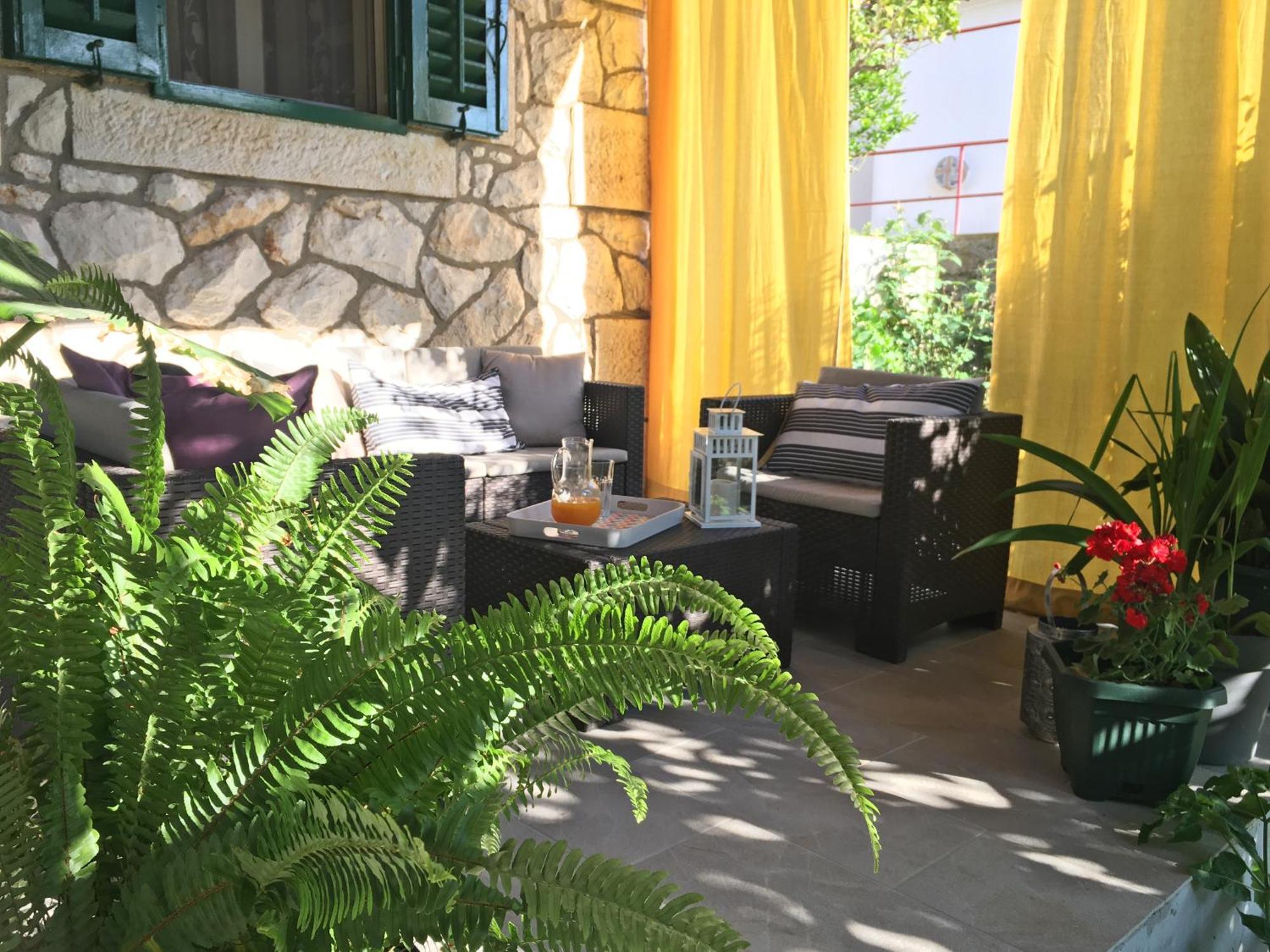 Lina Vrankovic Apartments Хвар Экстерьер фото