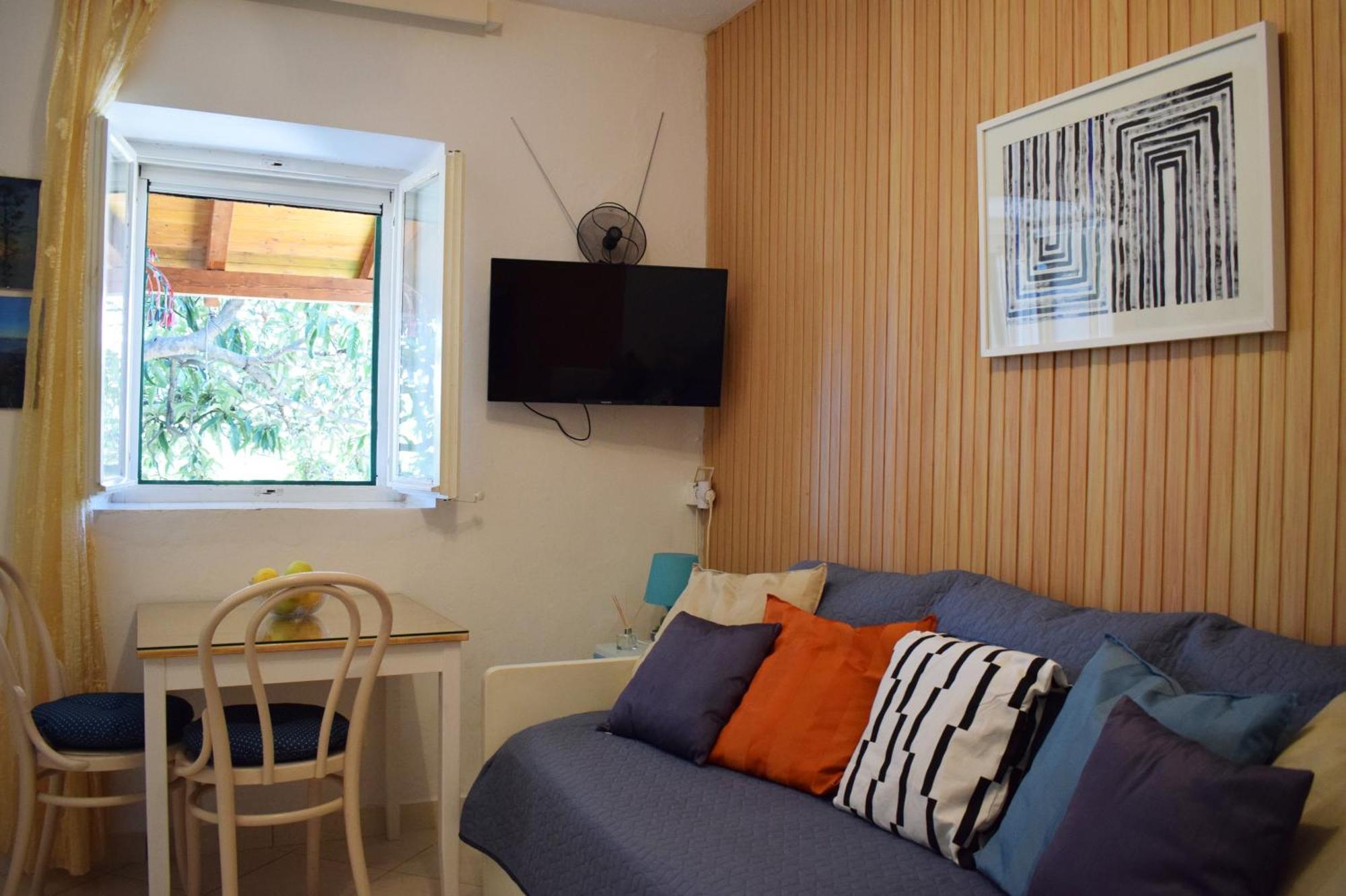 Lina Vrankovic Apartments Хвар Экстерьер фото